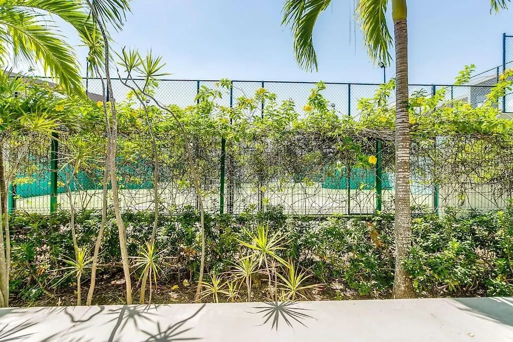 Golfers' Paradise At Nick Price Residences! Playa del Carmen Appartement